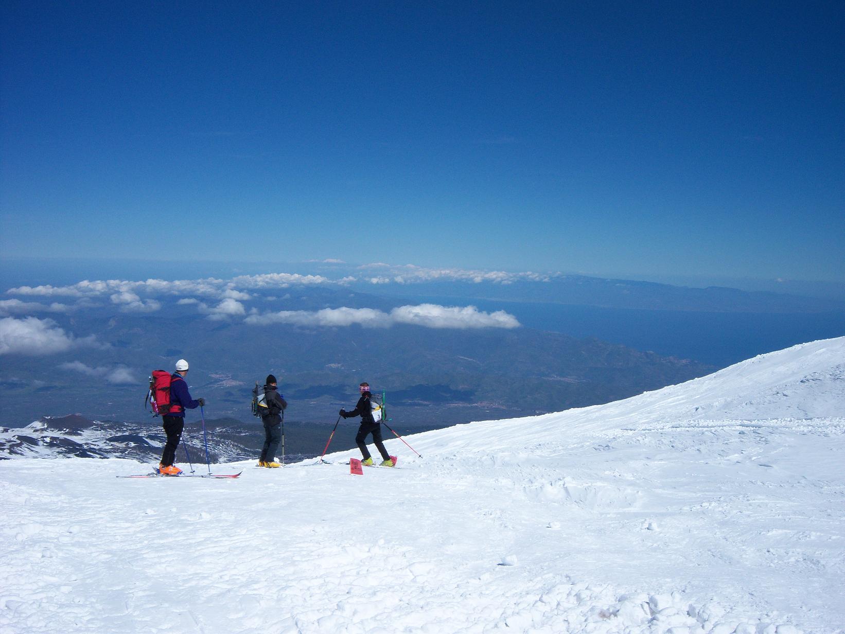 Sull''Etna con gli sci: il cratere